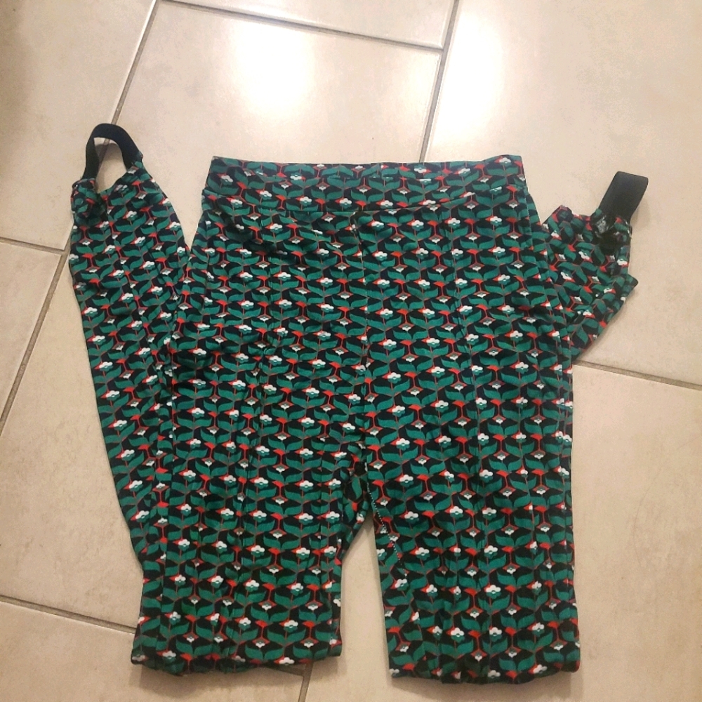 H & M Green Leggings